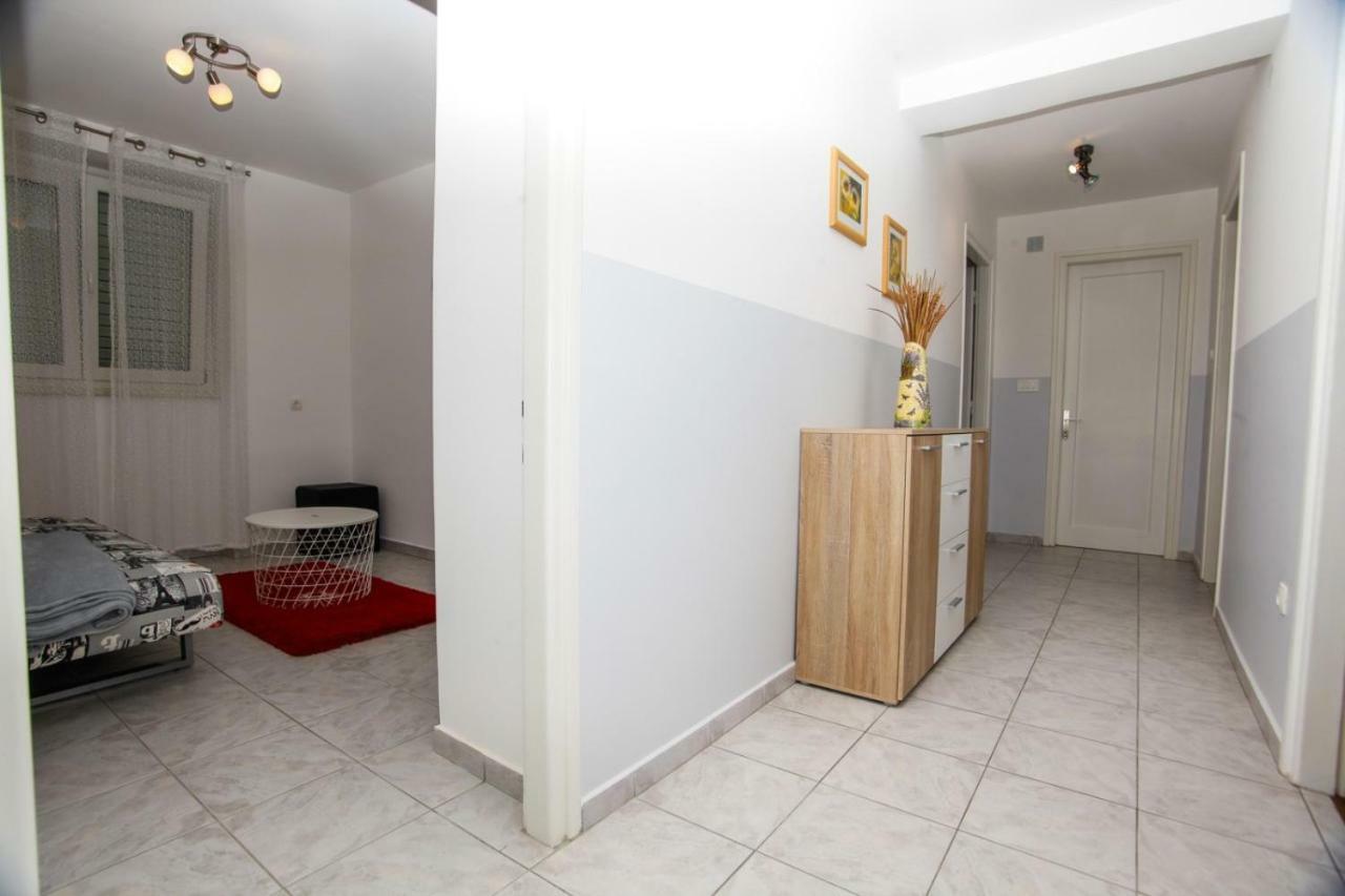 קריקווניצה Apartments Marta מראה חיצוני תמונה